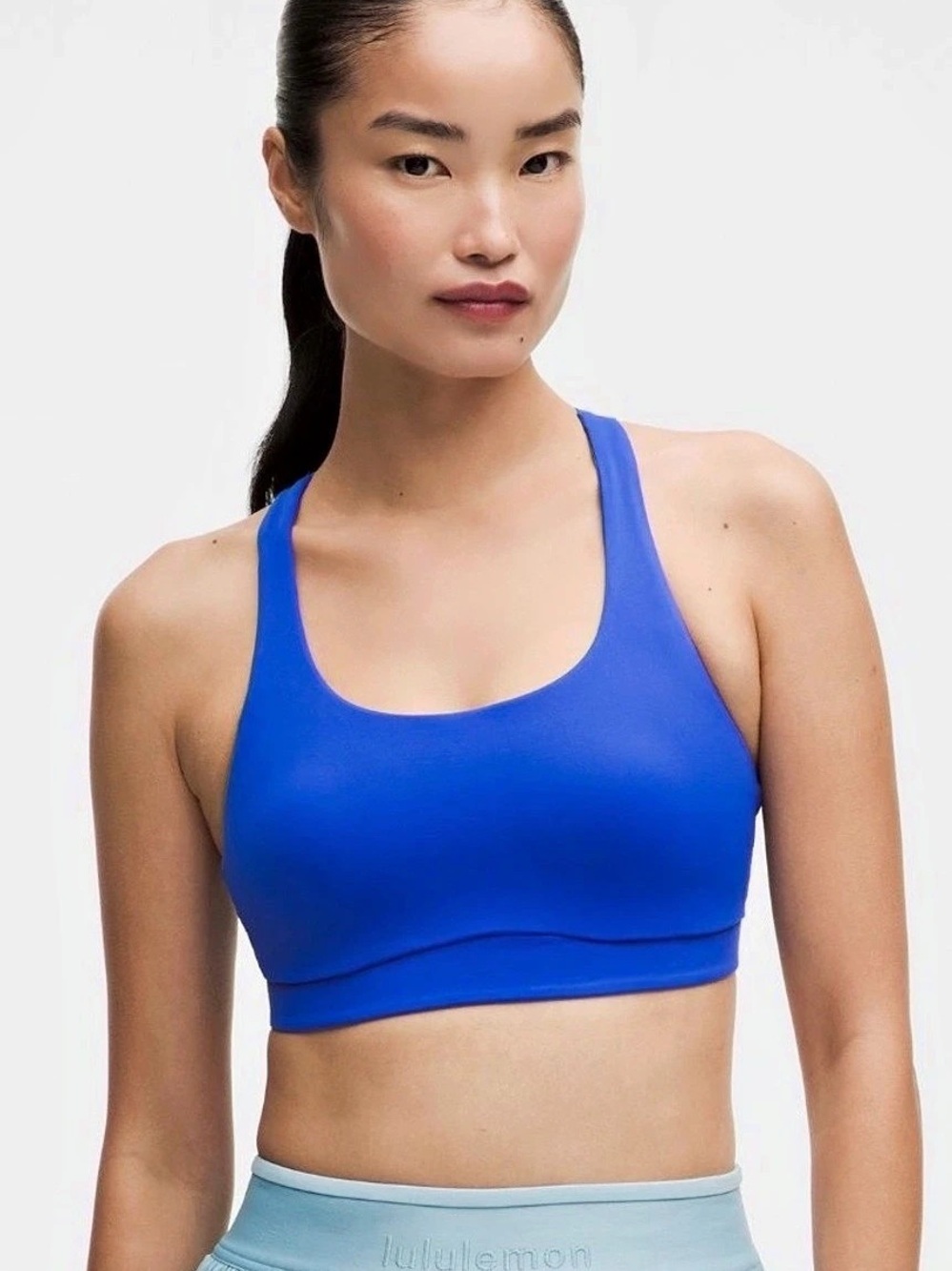 lululemon Energy Bra *Evolve Beach Ball Blue Sports Bra Size Medium NWT